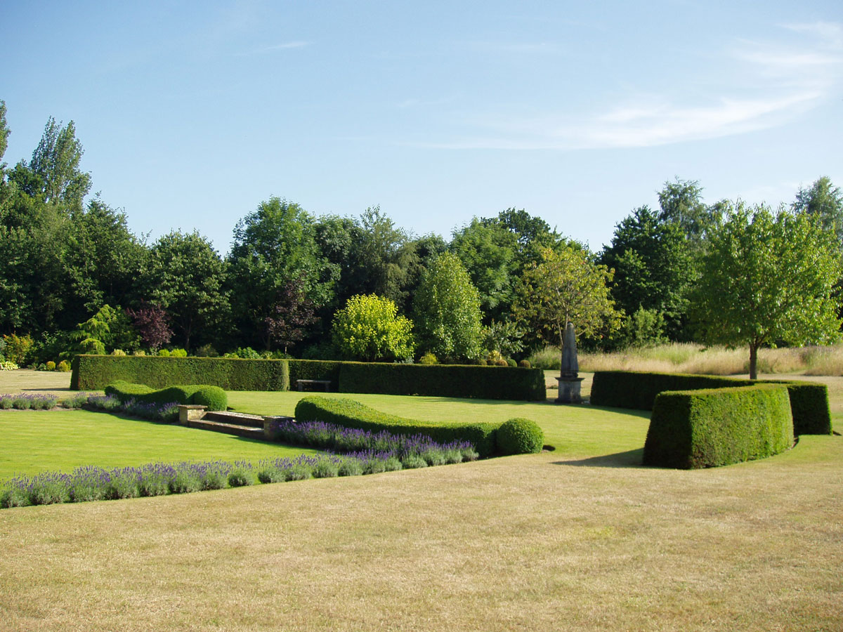 Private Garden, Surrey, image 10